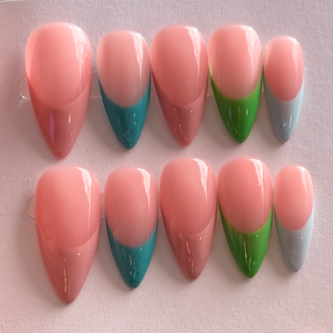 Pastel Kiss